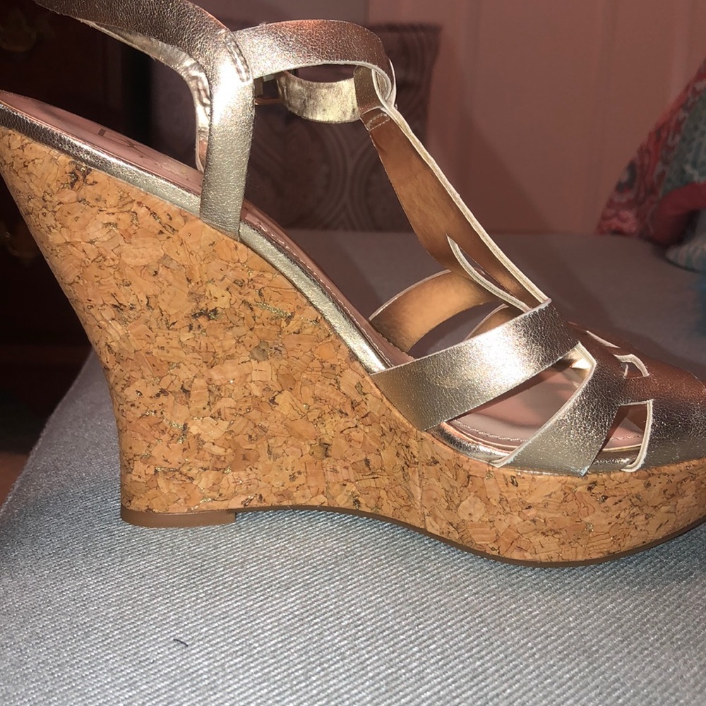 BCBG gold Wedges. Never worn